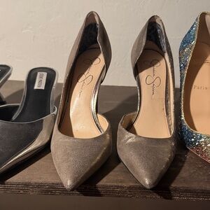 Jessica Simpson Women's Shimmering Gold Heels